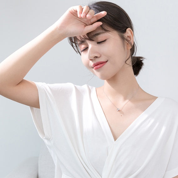 Monika Diamond Crown Clavicle Necklace
