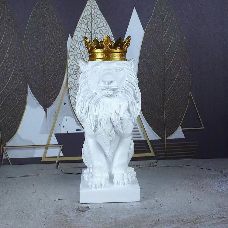 Monika King Lion Decor