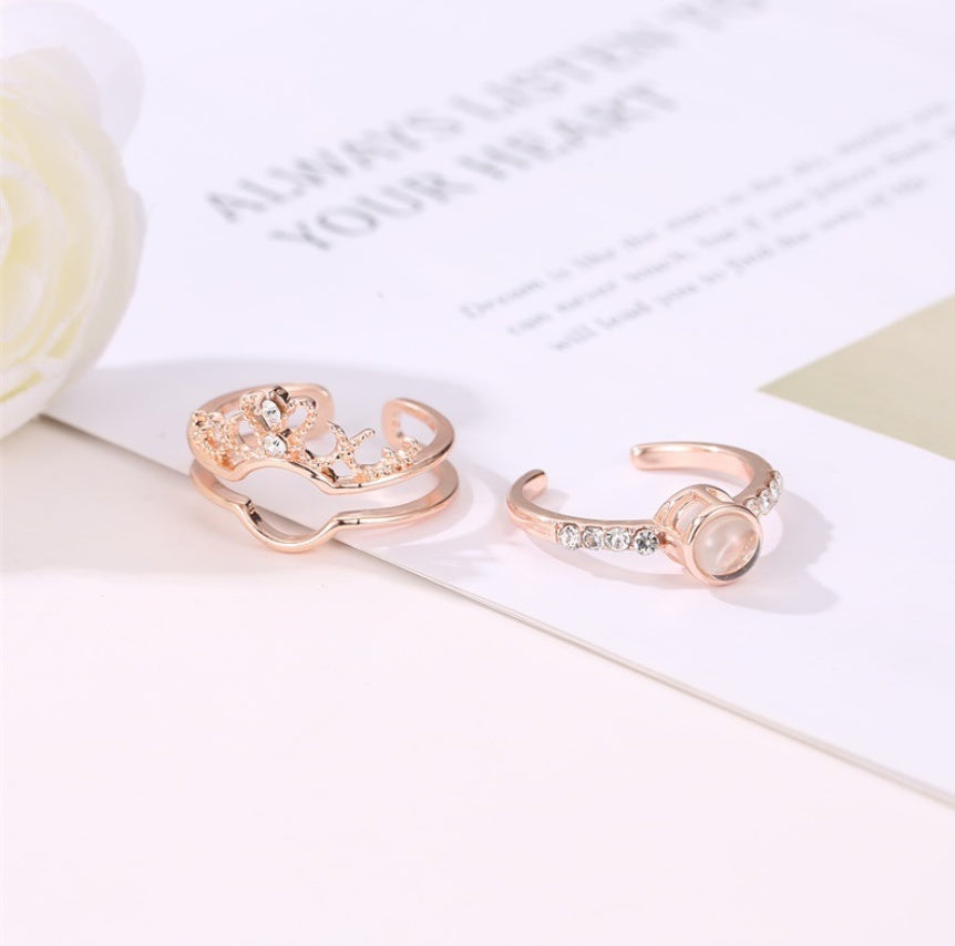 Monika Crown Projection Ring