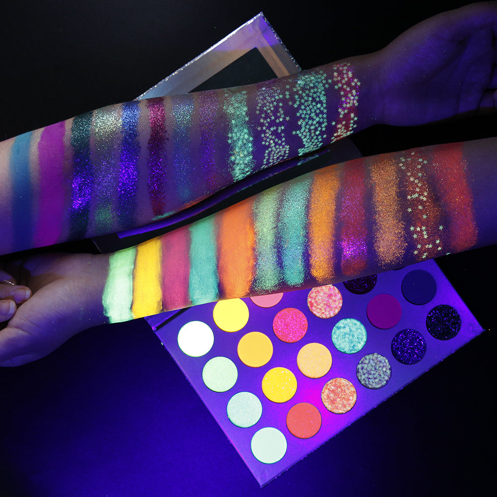 Glow Eyeshadow Palette | Monika Beauty