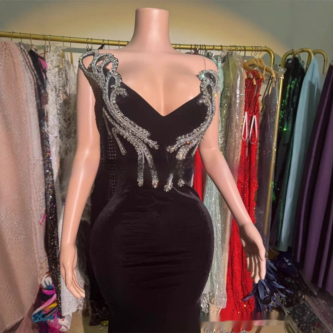 Monika Black Slim-Fit Bandeau Evening Dress