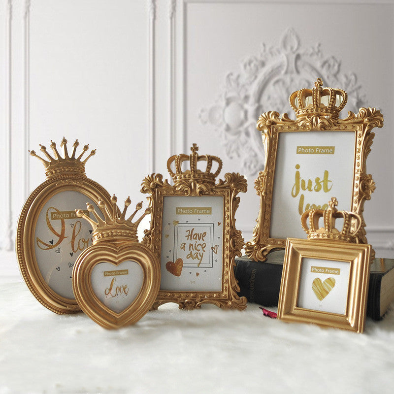 Monika Elegant Crown Frame