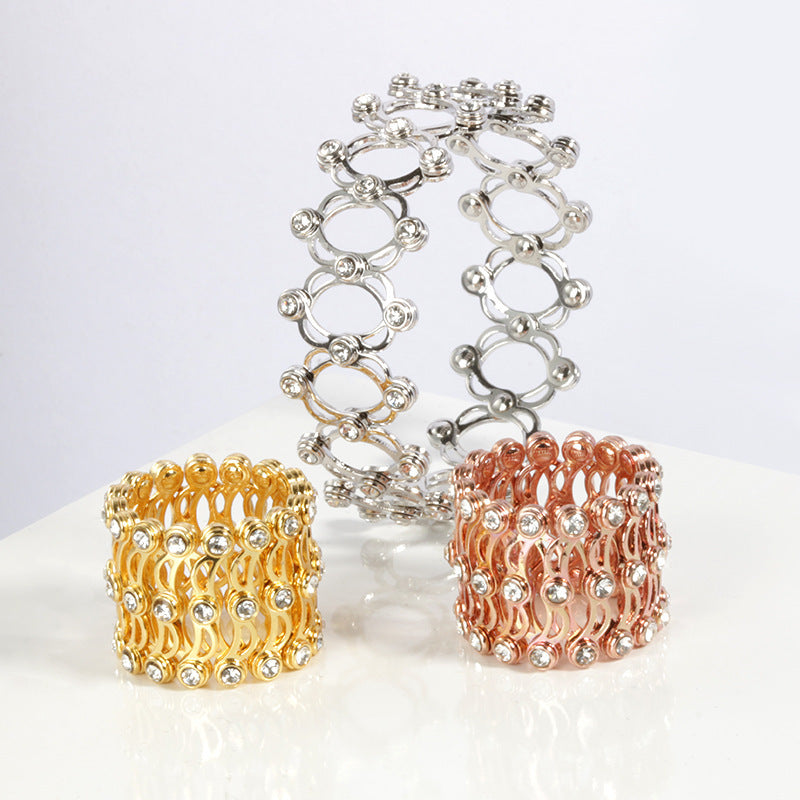 Monika Crown Projection Ring