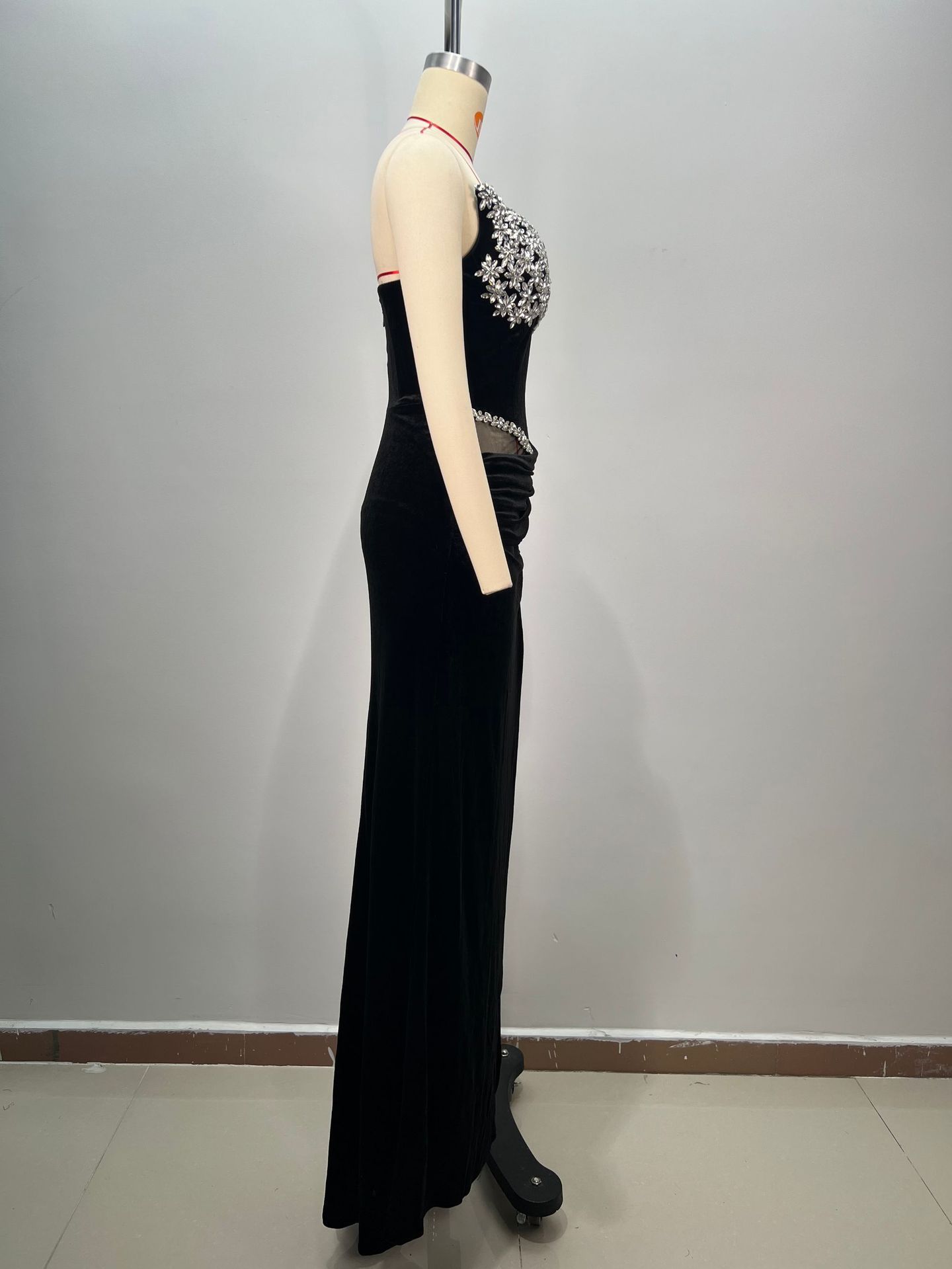 Monika Women’s Black Bandeau Slim-Fit Dress