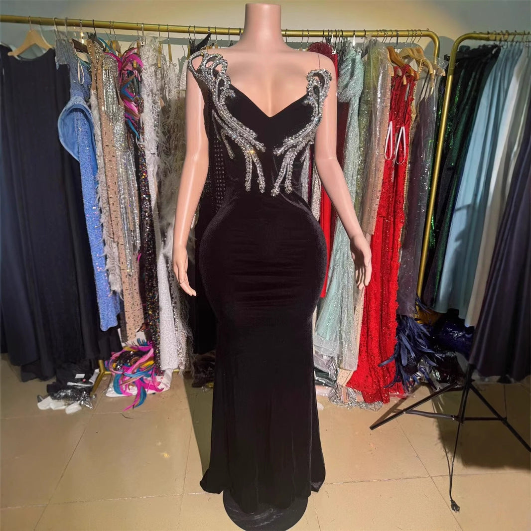 Monika Black Slim-Fit Bandeau Evening Dress