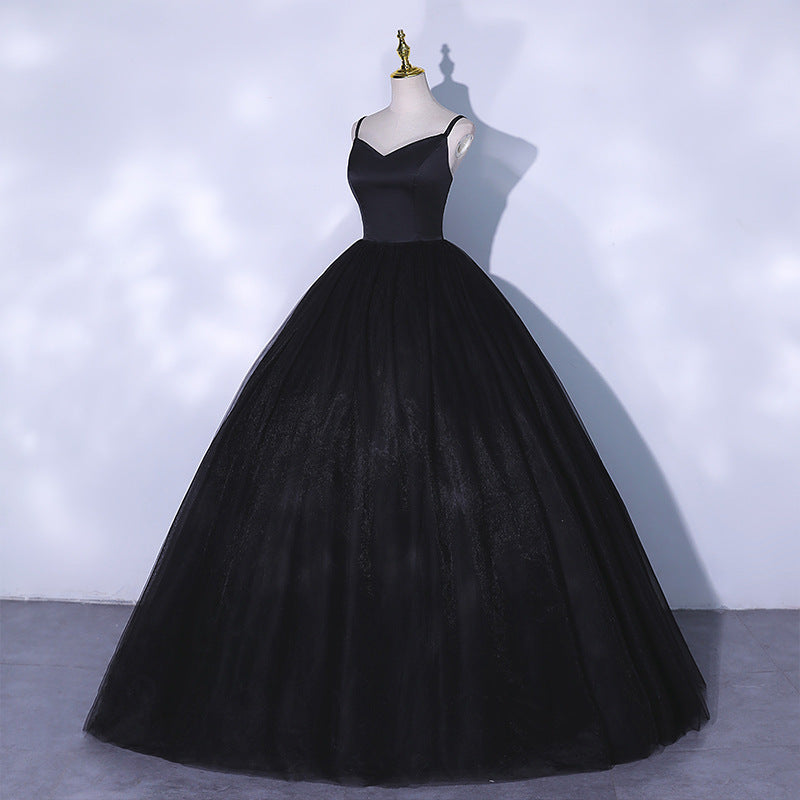 Black Elegant Gown Performance